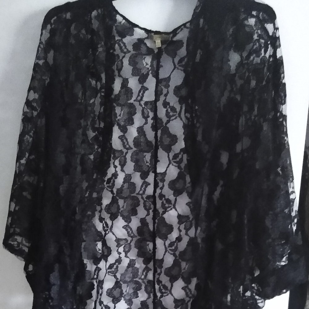 Lace overlay